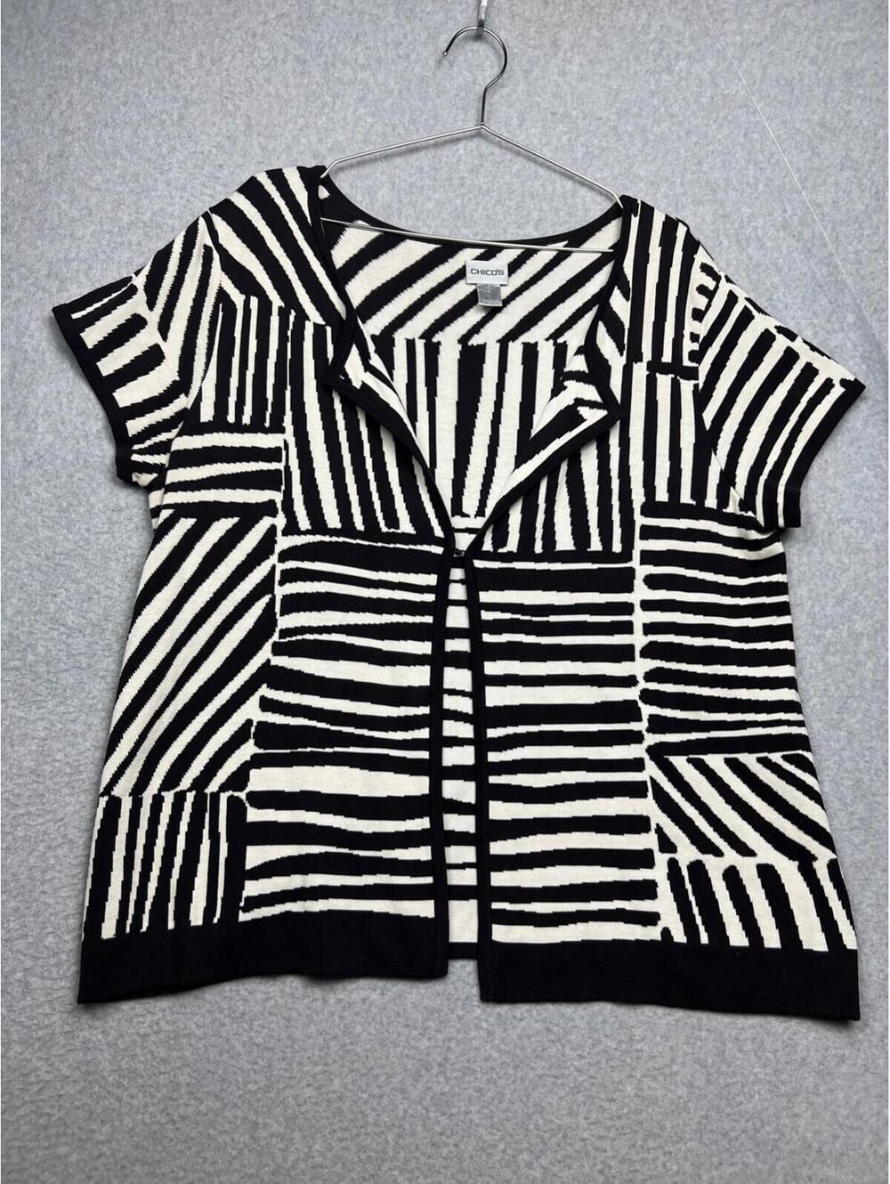 Chico's Silk Cardigan Sweater Knit Womens Size Xl Modern Stretch Short Sleeve